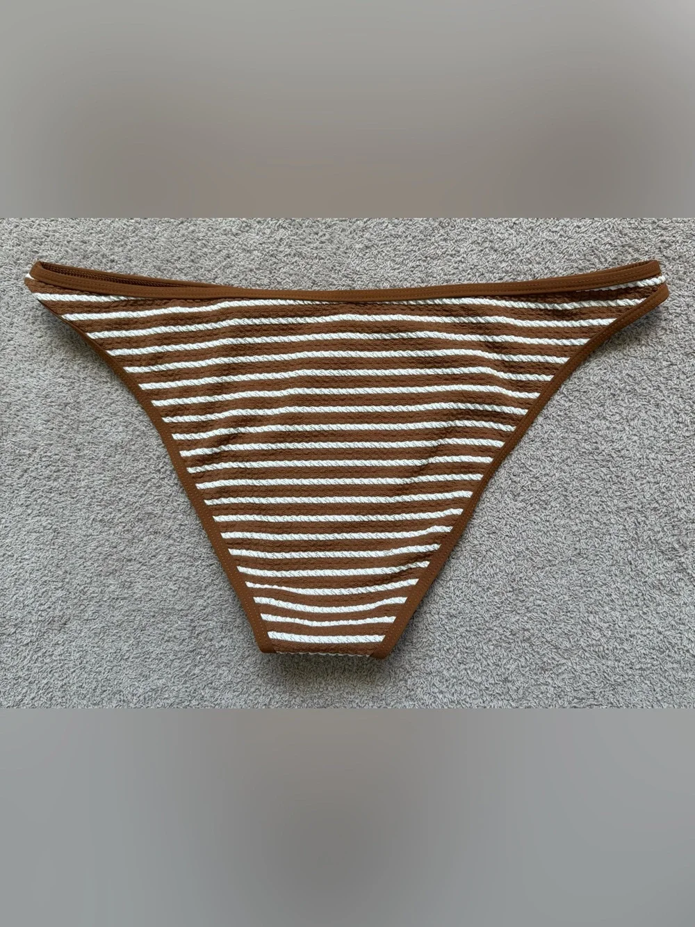 l*space x REVOLVE - SET - Tulip Top /Suzi Bottom Classic - BROWN SUGAR